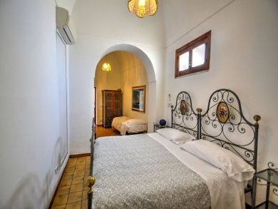 Three Bedroom Praiano Villa Luxury Huge Terraces